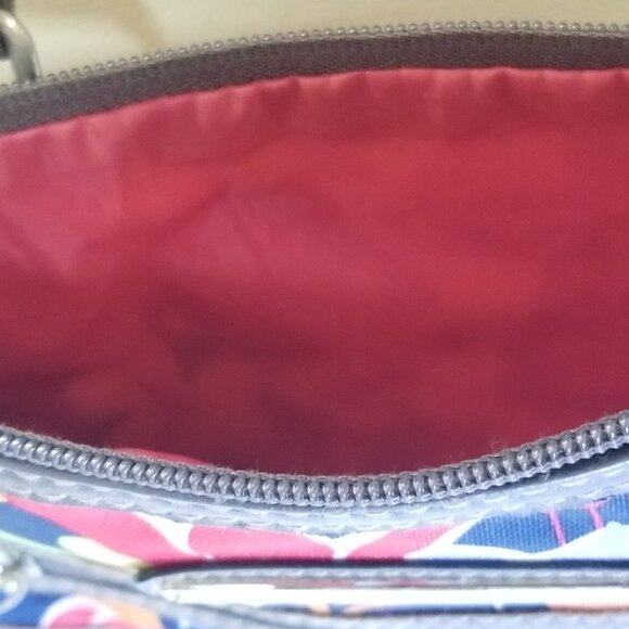 Lily Bloom Eco-Friendly Floral Crossbody Purse | Lightweight Travel Bag - Picture 4 of 6